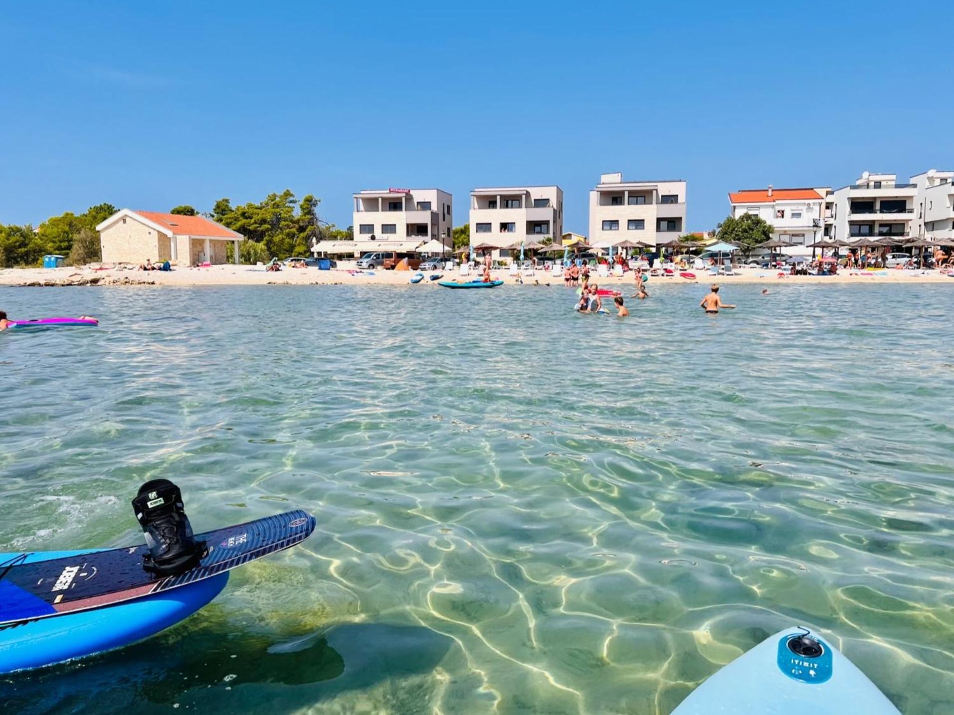 Apartments The Beach Resort 维尔 外观 照片